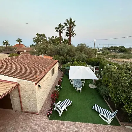 Giulia * Portopalo Di Capo Passero