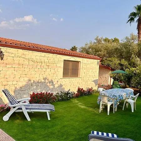 Giulia * Portopalo Di Capo Passero